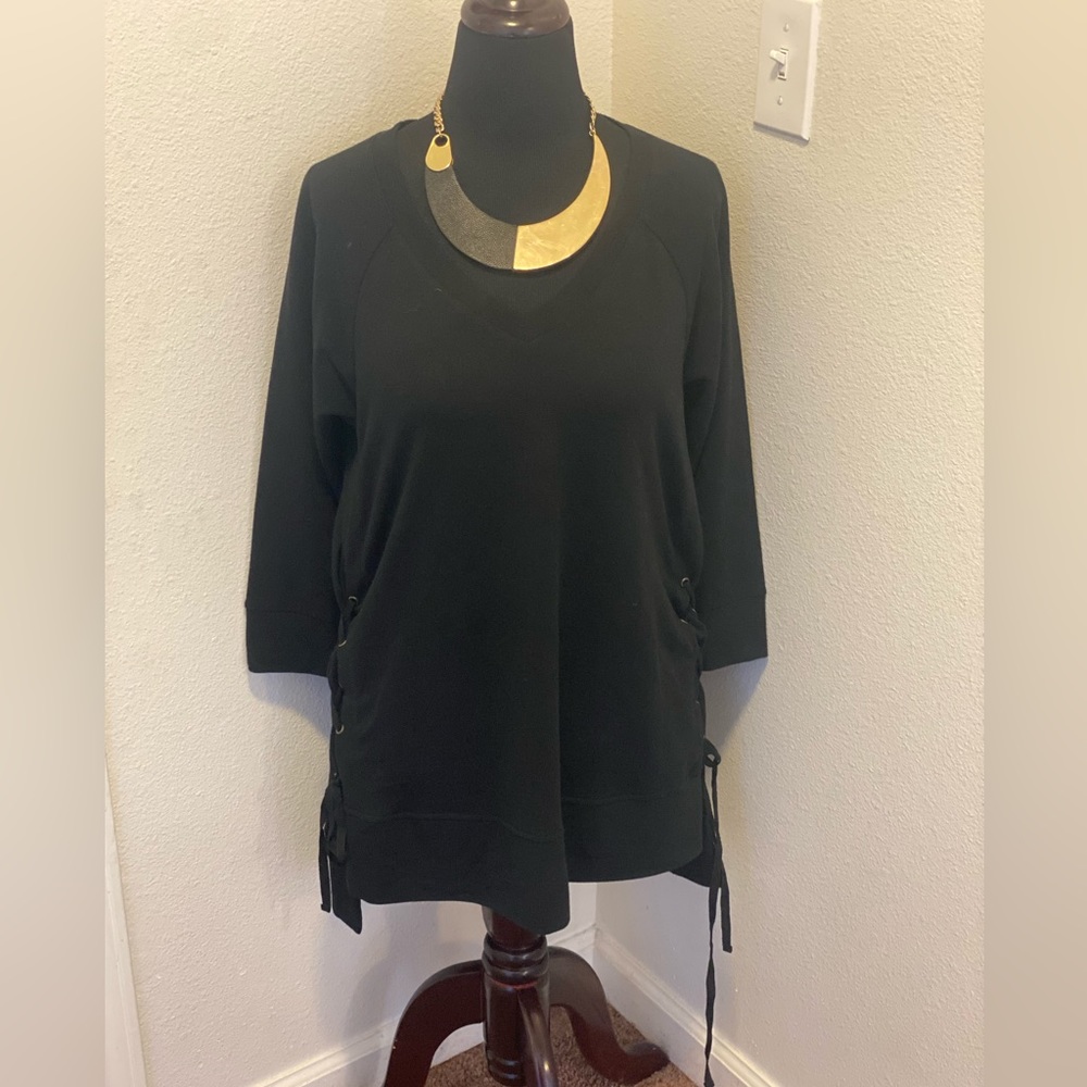 2 FOR $20 Cable & Gauge Black Side Tie Lace Up Tunic Top V Neck Oversized S